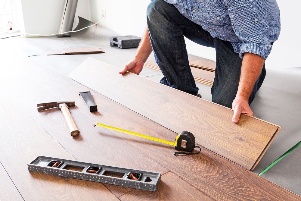 Pose de parquet en vue d'une renovation